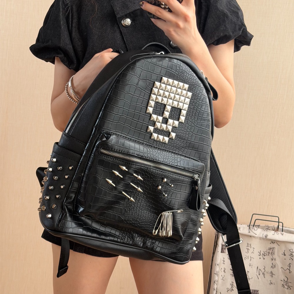 오리지널 블랙 악어 패턴 해골 리벳 백팩 핀 장식 스트 - Laptop Accessories Women 리뷰 및 가격