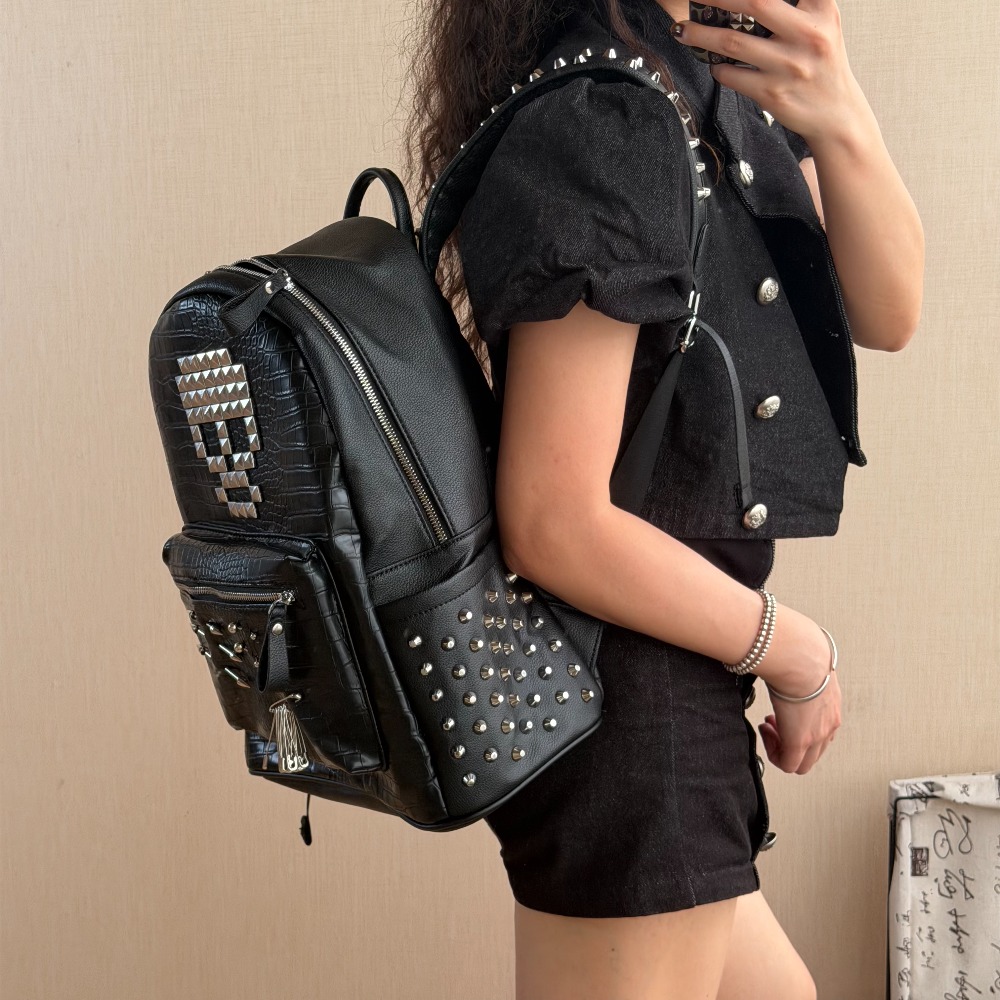 오리지널 블랙 악어 패턴 해골 리벳 백팩 핀 장식 스트 - Laptop Accessories Women 리뷰 및 가격