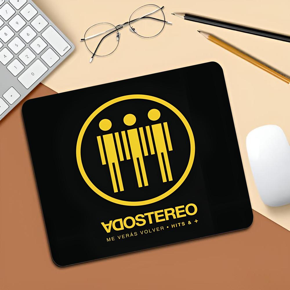 Gustavo Cerati 소다 스테레오 마우스 패드  - Laptop Accessories Bundle 리뷰 및 가격